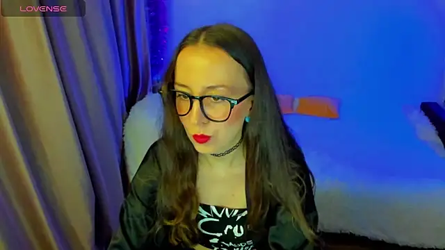 Snapshot of CurlySteph chatting on 02/07/26, 09:23 CurlySteph online show from 02/07/26, 09:23