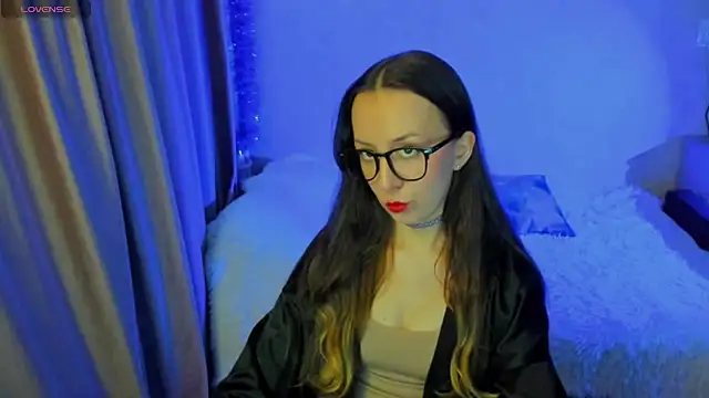 CurlySteph online show from 10/23/25, 04:38