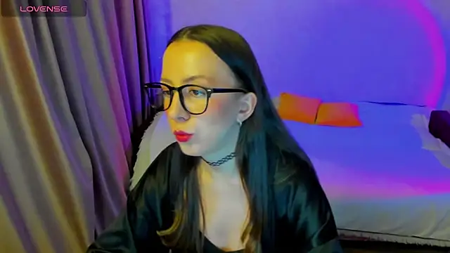 Snapshot of CurlySteph chatting on 02/19/26, 08:17 CurlySteph online show from 02/19/26, 08:17