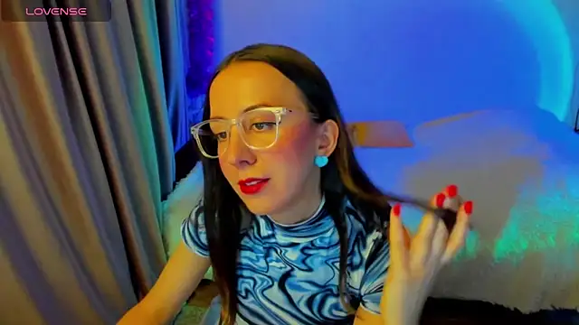 Snapshot of CurlySteph chatting on 02/01/26, 07:23 CurlySteph online show from 02/01/26, 07:23