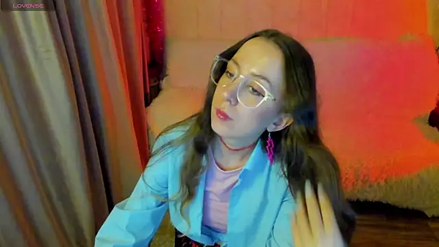 CurlySteph online show from 11/26/25, 03:01