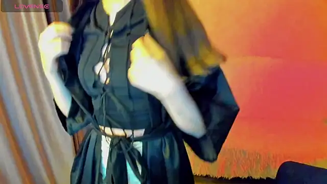 Snapshot of CurlySteph chatting on 01/10/26, 02:34 CurlySteph online show from 01/10/26, 02:34