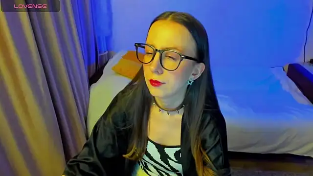 CurlySteph online show from 03/24/26, 05:57