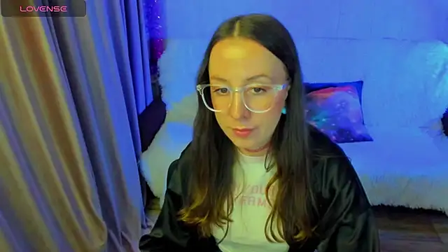 CurlySteph online show from 12/13/25, 08:04