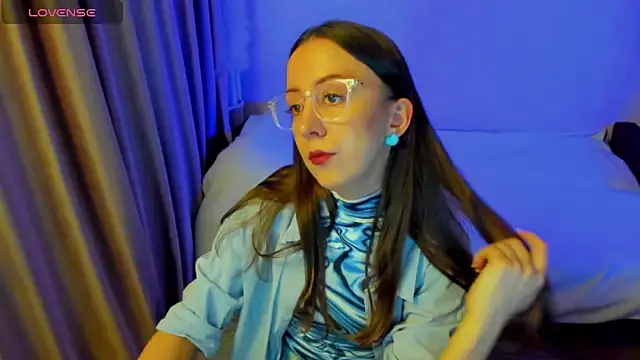 CurlySteph online show from 04/15/26, 06:56