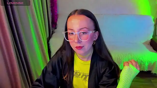 Snapshot of CurlySteph chatting on 01/08/26, 05:19 CurlySteph online show from 01/08/26, 05:19