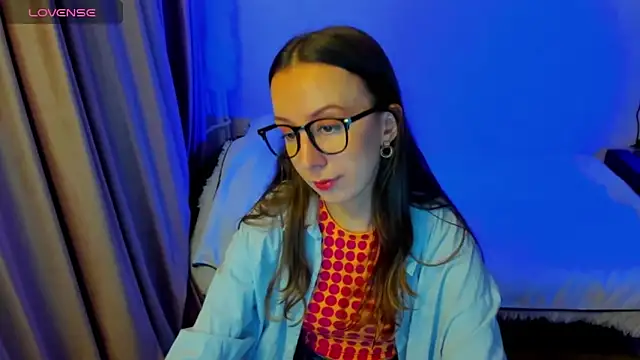 CurlySteph online show from 03/10/26, 08:57