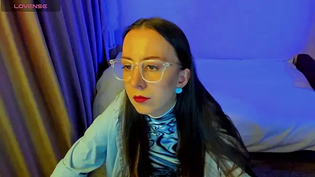 CurlySteph online show from 04/15/26, 08:20