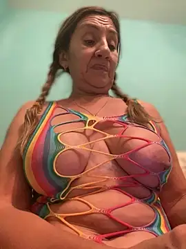camelia3 online show from 05/17/26, 11:38