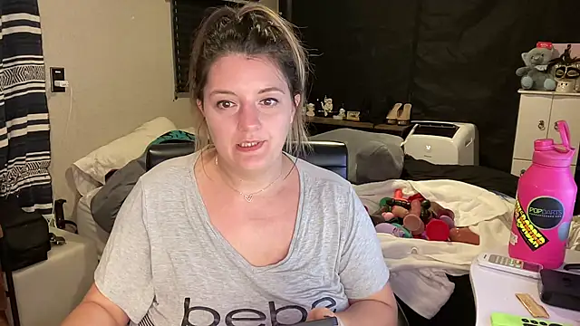 magicsparkles online show from 02/17/26, 01:36