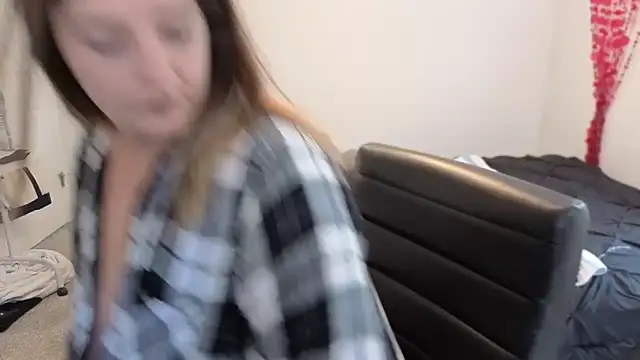 magicsparkles online show from 04/14/26, 07:41