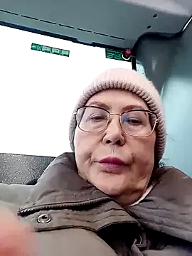 Hottie-Mom online show from 02/12/26, 10:48