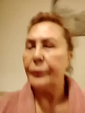 Hottie-Mom online show from 12/03/25, 09:25