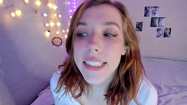 YunaPeace online show from 10/23/25, 01:10