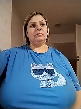 EvaCristal online show from 12/16/25, 07:56