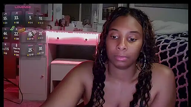 sassyslayz online show from 11/25/25, 04:24