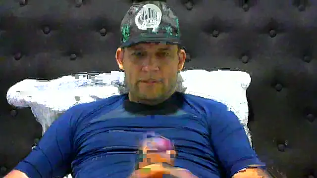 Snapshot of altenori112 chatting on 03/06/25, 06:37 altenori112 online show from 03/06/25, 06:37