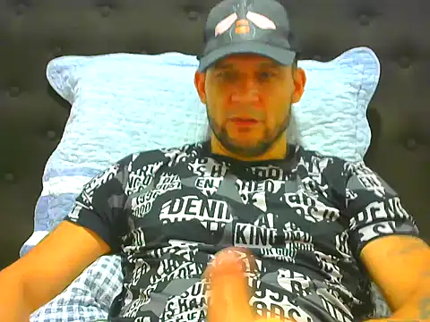 Snapshot of altenori112 chatting on 06/04/26, 08:46 altenori112 online show from 06/04/26, 08:46
