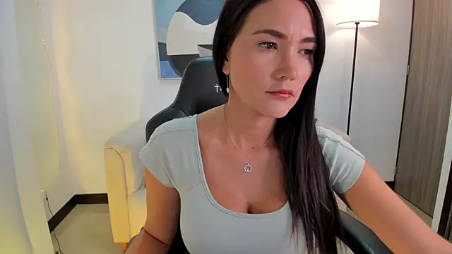 SaraParker  online show from 09/29/25, 10:48