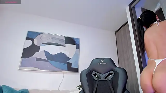 SaraParker  online show from 02/27/25, 06:42