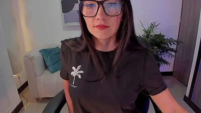 SaraParker  online show from 03/12/25, 12:53