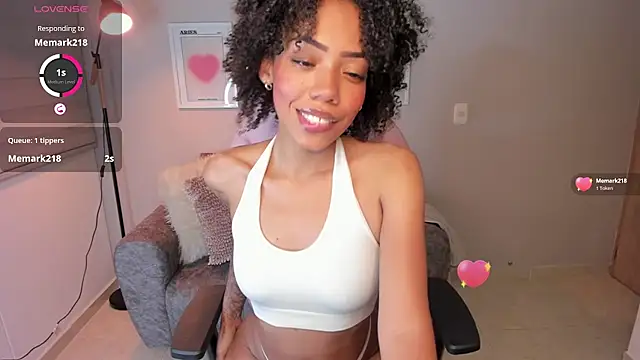 ashley 23  online show from 06/25/26, 03:37