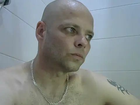 Snapshot of terrorysta84 chatting on 06/07/26, 03:23 terrorysta84 online show from 06/07/26, 03:23