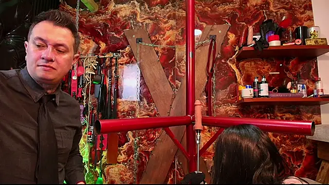 boy n girl online show from 04/01/26, 09:43