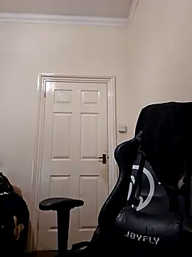 Karolina8787 online show from 10/25/25, 04:11