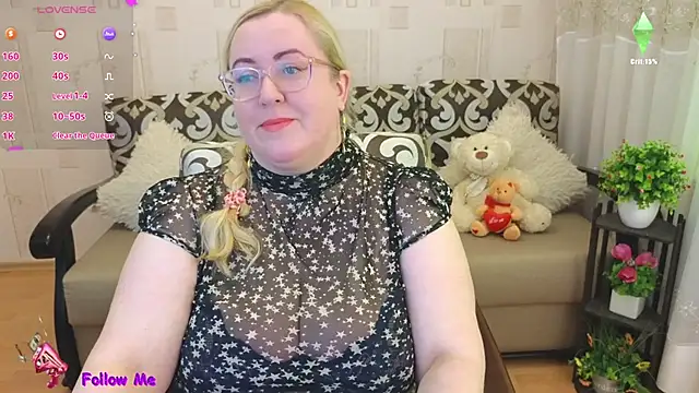 Snapshot of Ginesia chatting on 02/12/25, 01:37 Ginesia online show from 02/12/25, 01:37