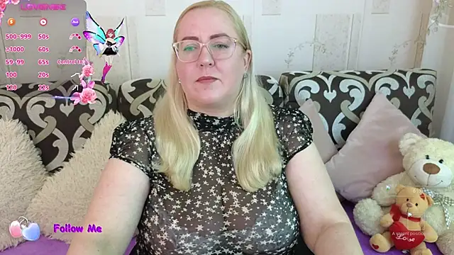 Snapshot of Ginesia chatting on 09/13/25, 12:38 Ginesia online show from 09/13/25, 12:38