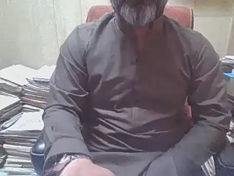 hairymaster95 online show from 11/13/25, 04:16