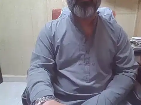 hairymaster95 online show from 11/26/25, 04:23