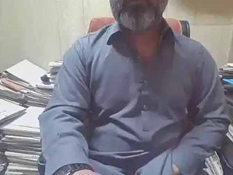 hairymaster95 online show from 11/18/25, 04:16