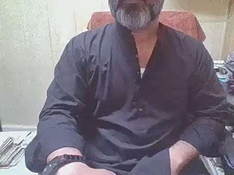 hairymaster95 online show from 09/19/25, 03:43