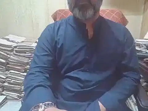 hairymaster95 online show from 10/29/25, 03:38