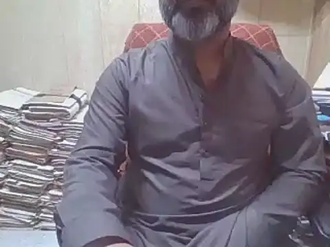 hairymaster95 online show from 10/27/25, 03:29