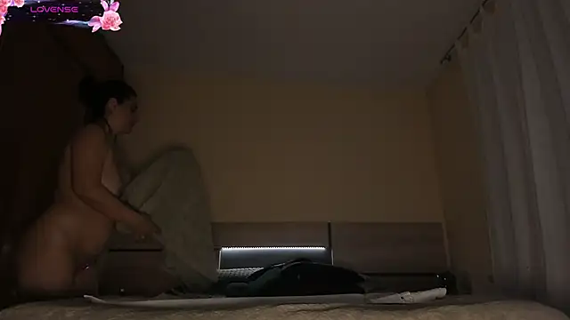 stefany miller77 online show from 04/09/26, 04:47