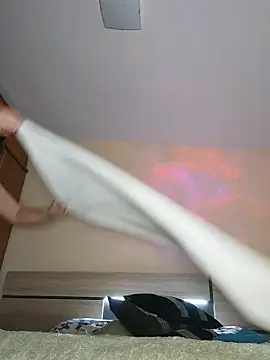 stefany miller77 online show from 02/06/26, 06:20