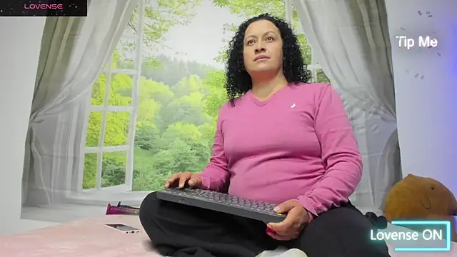 nikool32 online show from 12/19/25, 11:23