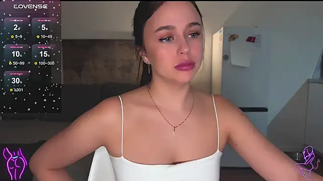 Megan Nilson online show from 02/17/25, 06:50