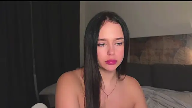 Megan Nilson online show from 02/06/25, 05:03