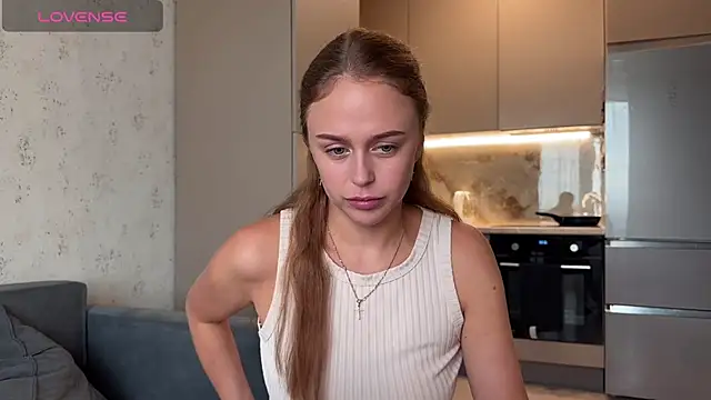 Megan Nilson online show from 06/02/26, 04:29
