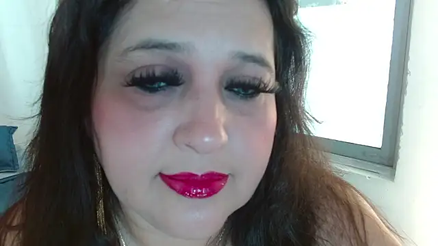 Kerly Doll online show from 01/11/26, 03:52