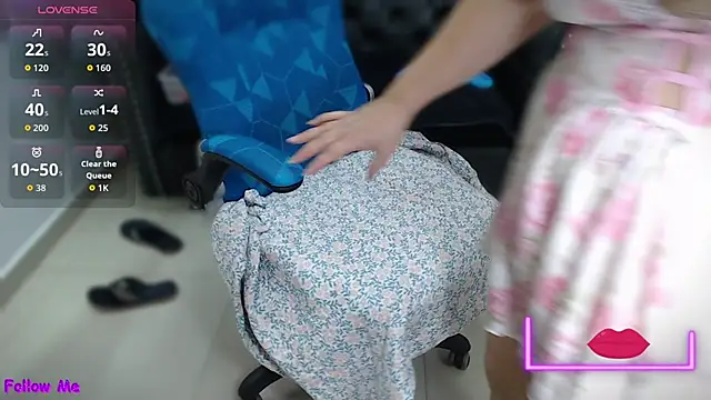 Kerly Doll online show from 10/06/25, 11:55