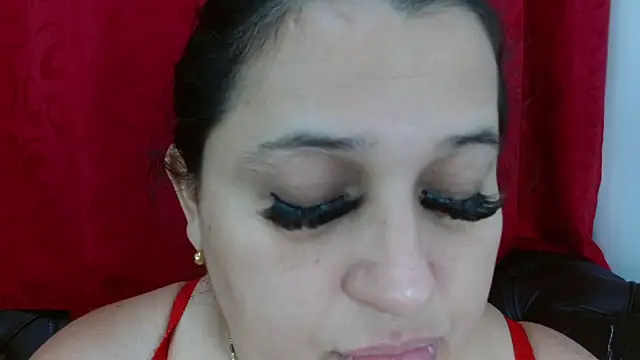 Kerly Doll online show from 12/16/25, 12:31