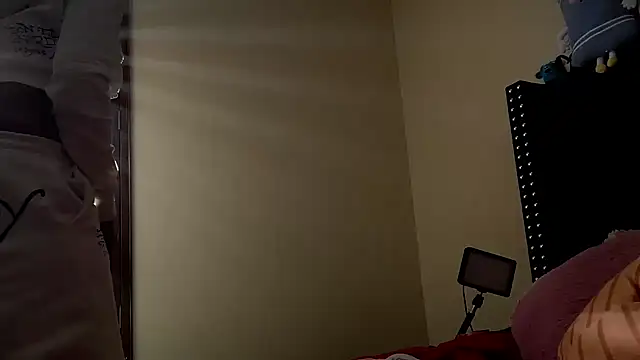 Cum2Charm online show from 01/05/26, 05:49