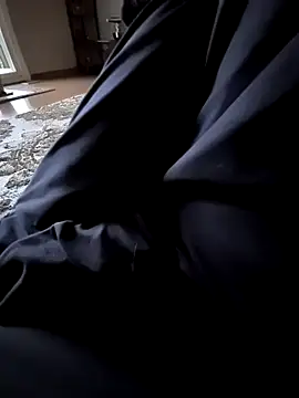 YourPersonall online show from 11/22/25, 10:19