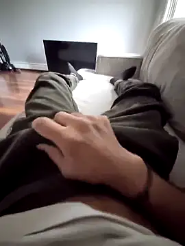 Snapshot of YourPersonall chatting on 04/04/26, 05:08 YourPersonall online show from 04/04/26, 05:08