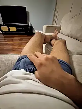 Snapshot of YourPersonall chatting on 04/15/26, 02:06 YourPersonall online show from 04/15/26, 02:06